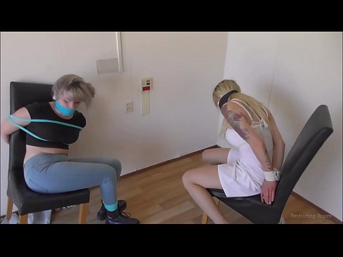 ❤️ Závislá / svázaná a s roubíkem / dáma v nesnázích ❤️❌ Anal porno u nás ☑